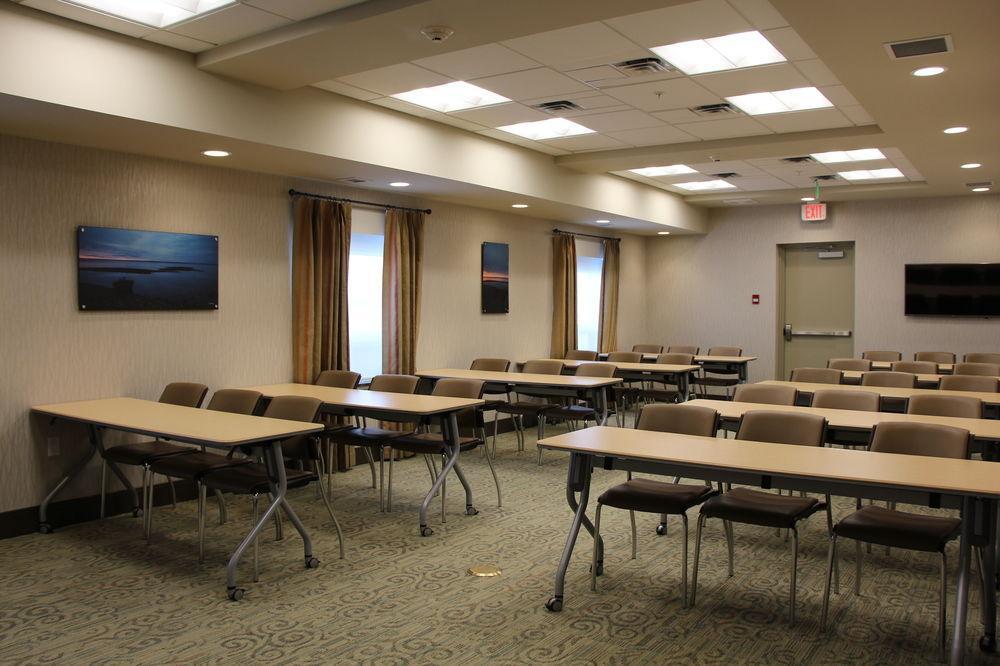 Holiday Inn Express & Suites Cold Lake By Ihg Εξωτερικό φωτογραφία